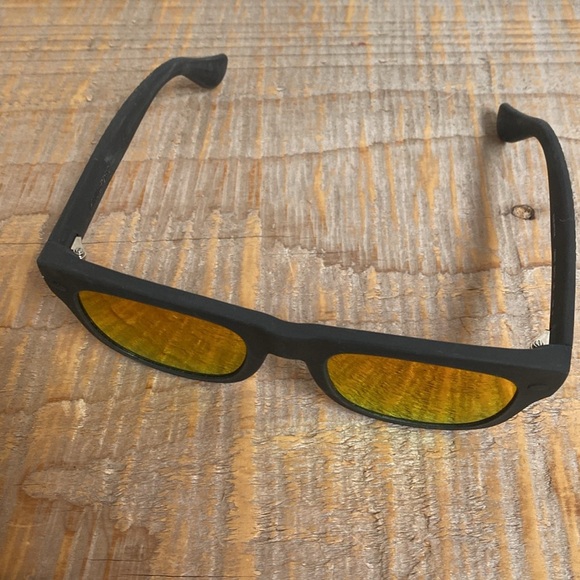 Havaianas Sunnies - Picture 7 of 7